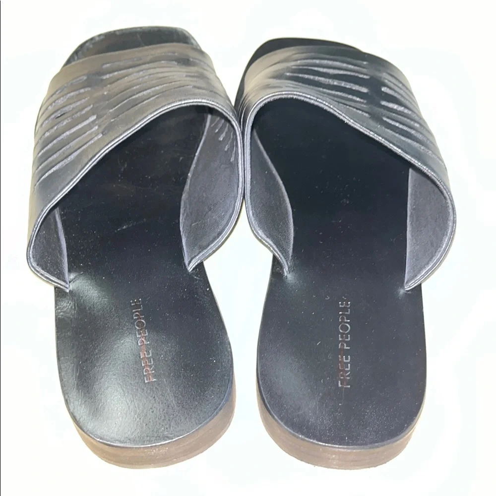 NIB Free People Black Slice Of Sun Sandals Women’s Size 7.5 - Picture 7 of 10